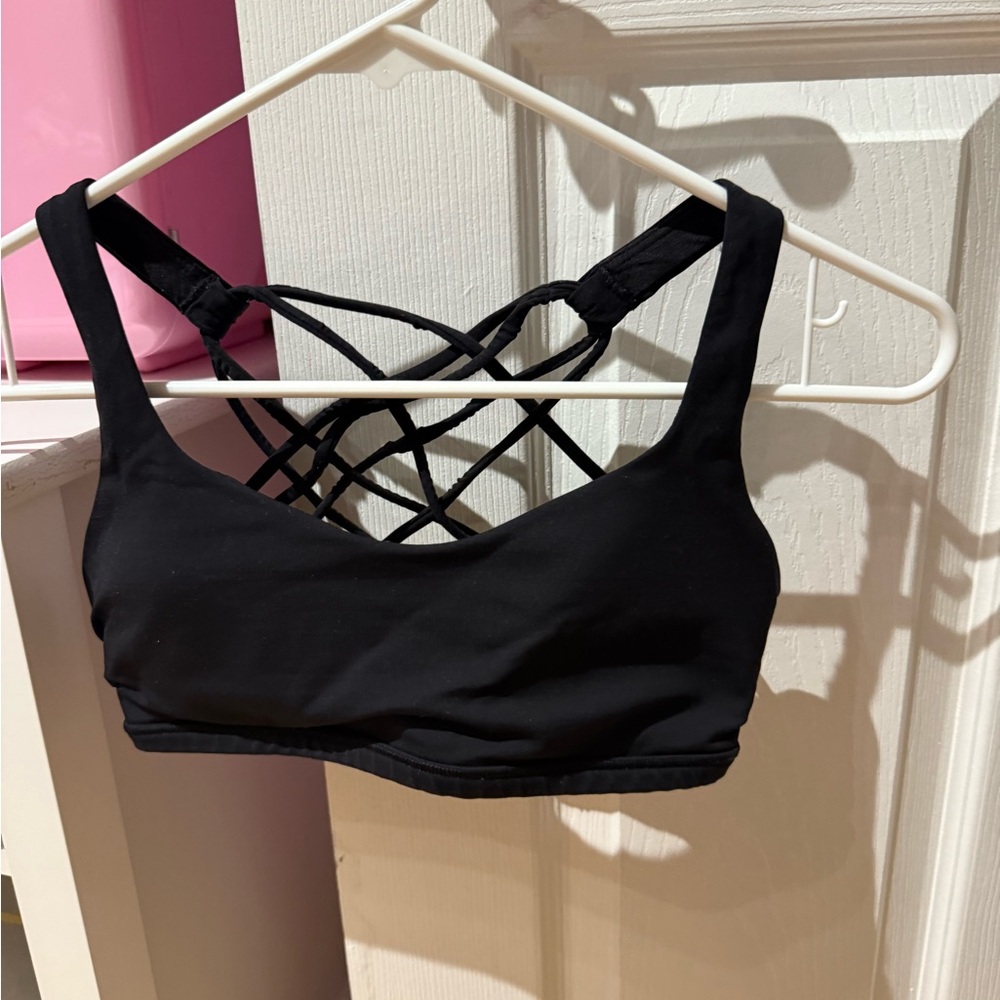 Lululemon Free to be bra - wild